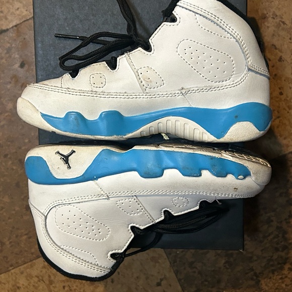 Jordan 9 retro (Td) size 10c - Picture 3 of 5